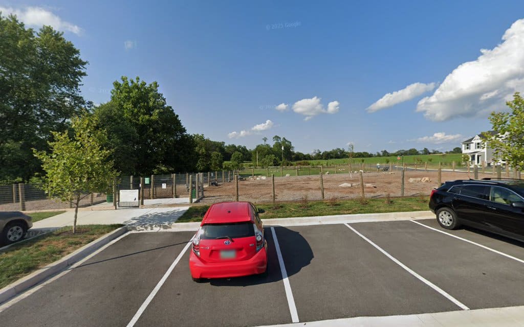 Meades crossing dog park - private for Meade’s Crossing Residence - Taneytown, MD