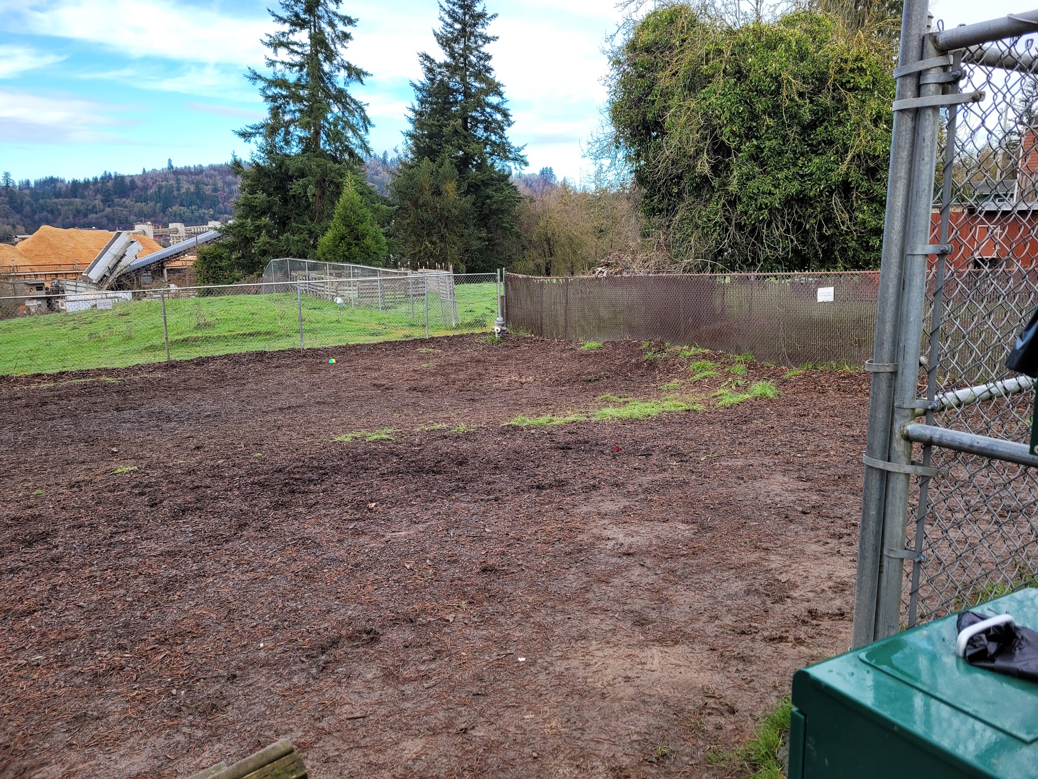 Julie Rockwell Memorial Dog Park - Toledo, OR