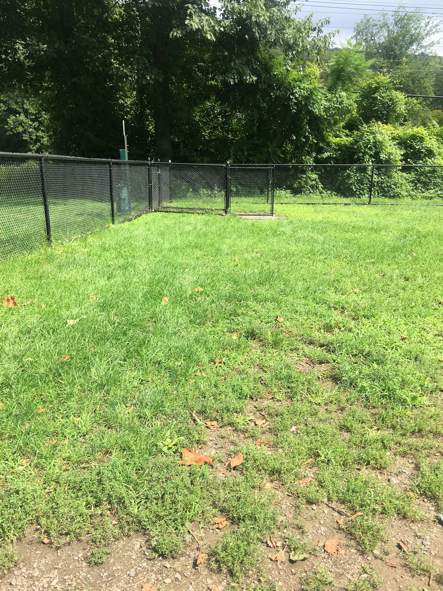 Tuxedo Dog Park - Tuxedo Park, NY