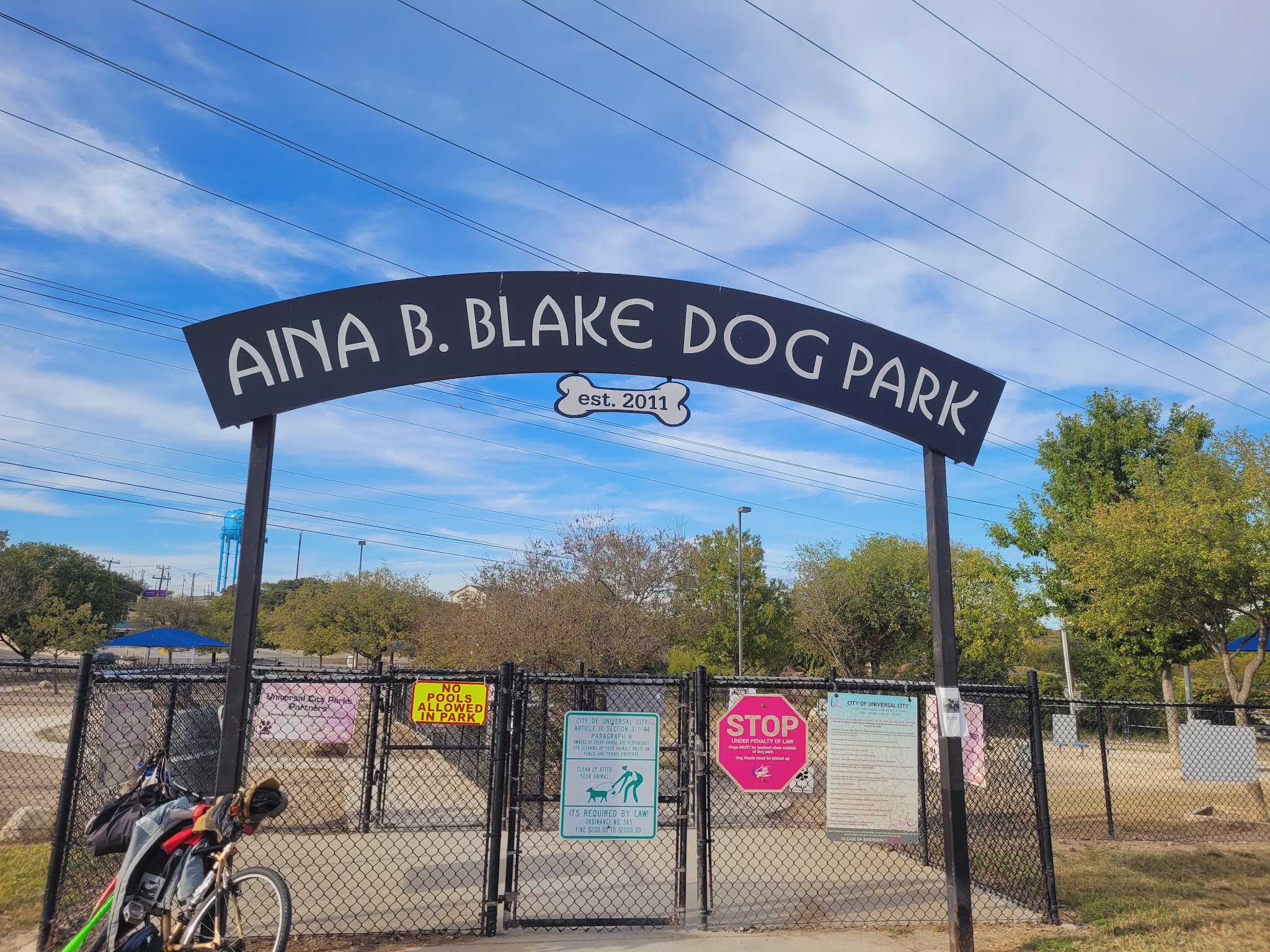 Aina Blake Dog Park - Universal City, TX