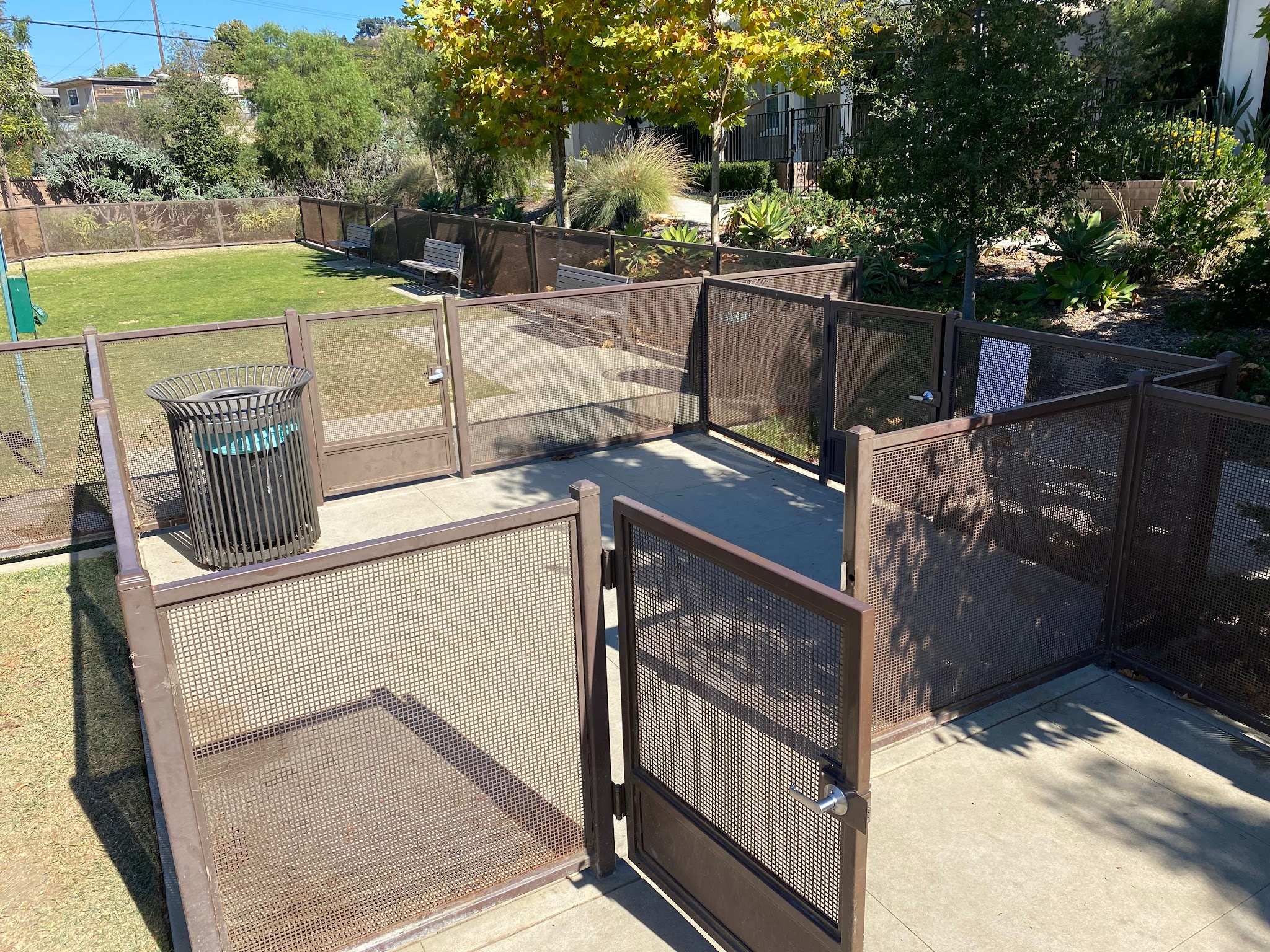 Solana Heights Dog Park - Ventura, CA