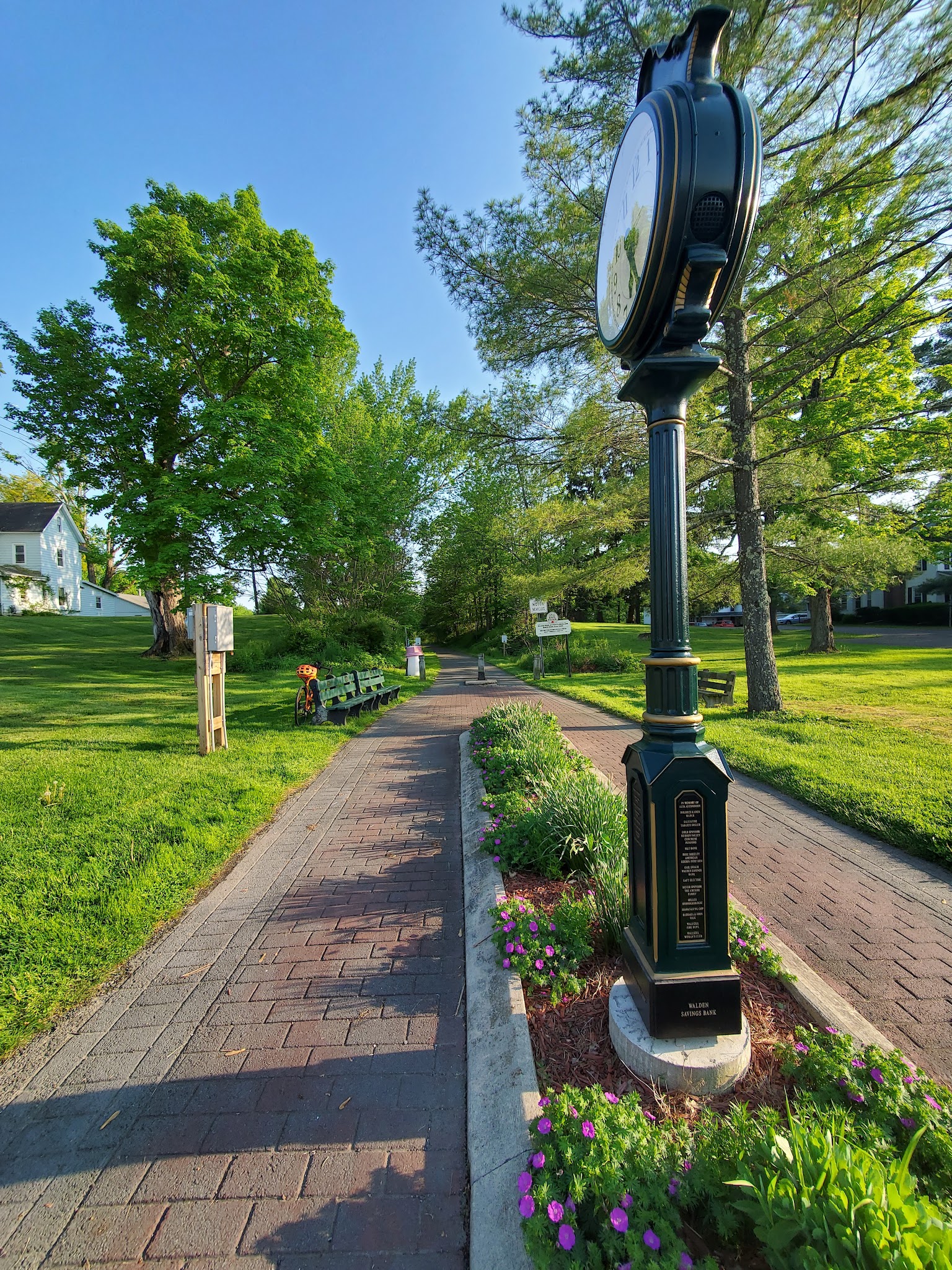 Walden-Wallkill Rail Trail start - Wallkill, NY