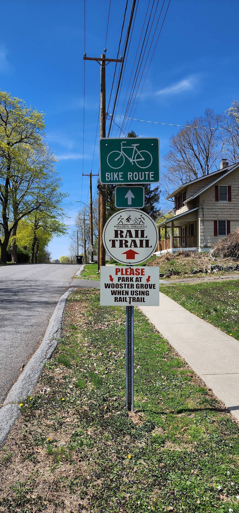 Walden-Wallkill Rail Trail start - Wallkill, NY