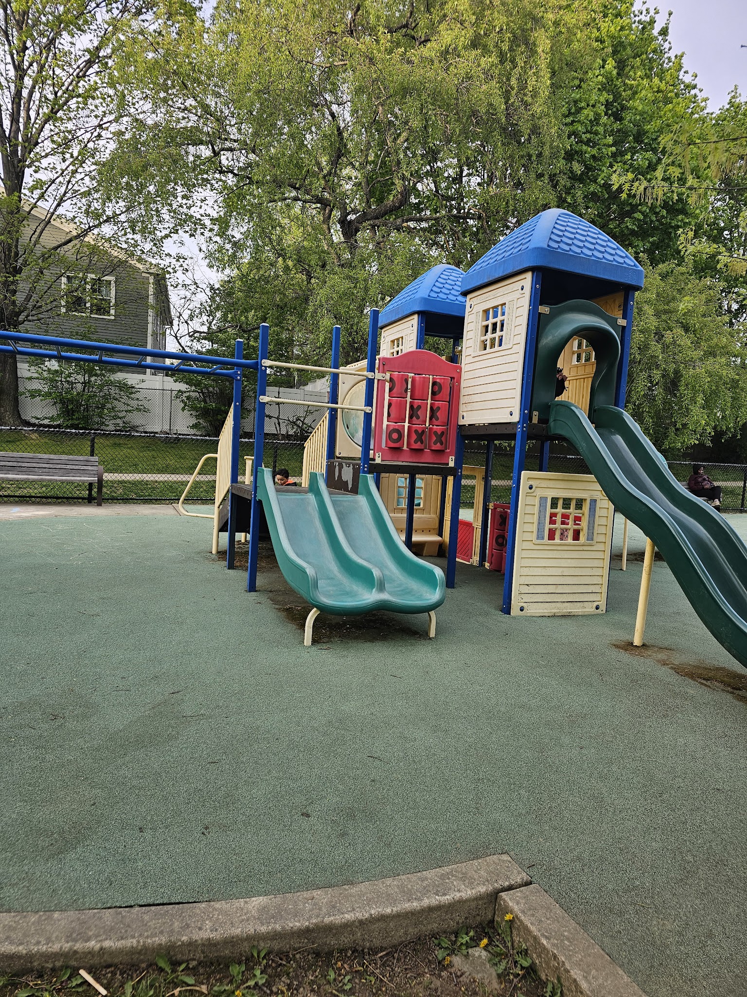 How Park Off - Leash Area - Watertown, MA