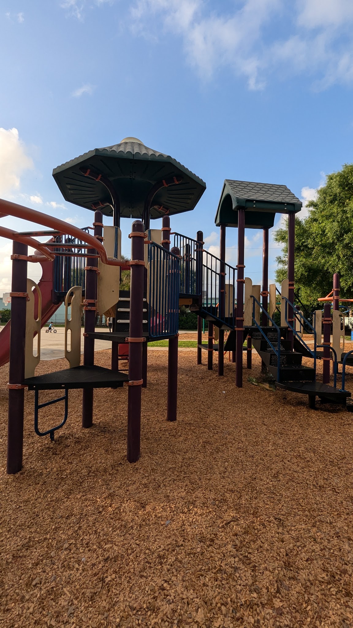 Town Hall park - West Palm Beach, FL