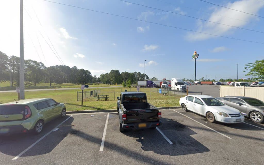 Dog Park at Love's Travel Stops - Whistler, AL