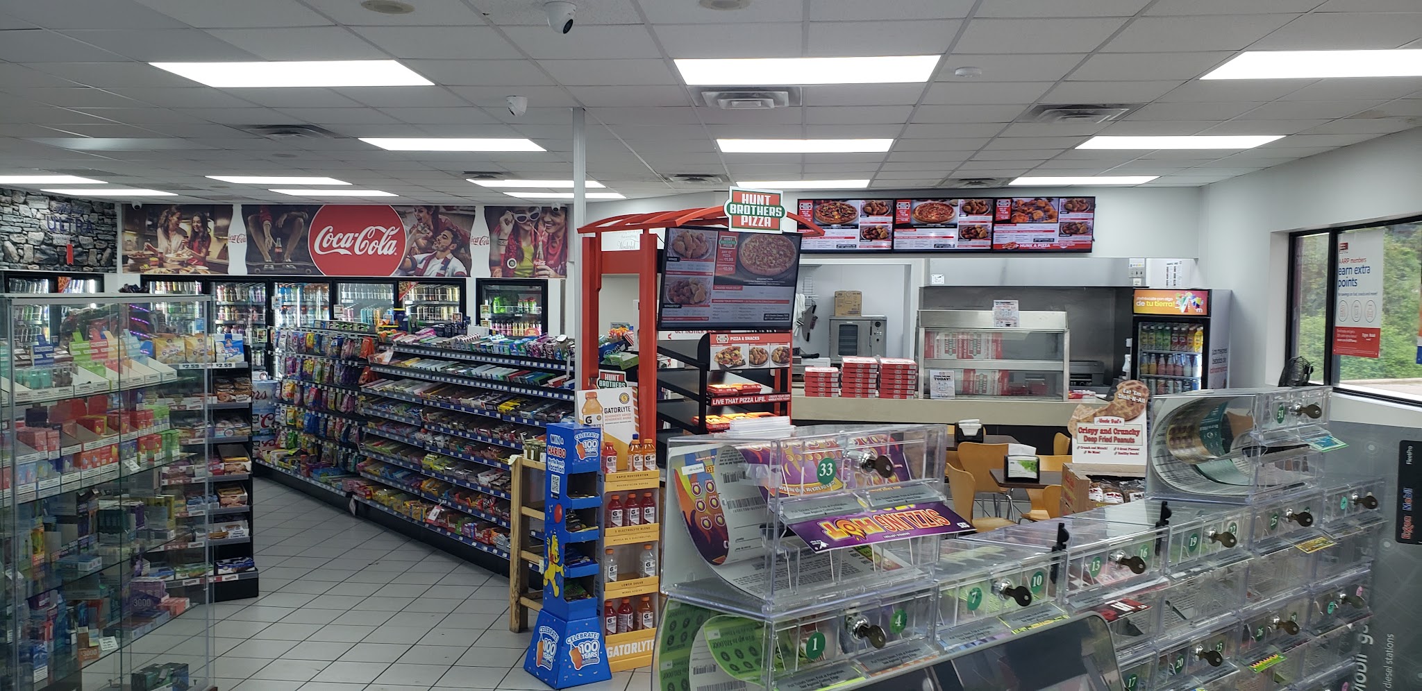 Billy's Truck Stop, Hunt Brothers Pizza. . - Wildwood, GA