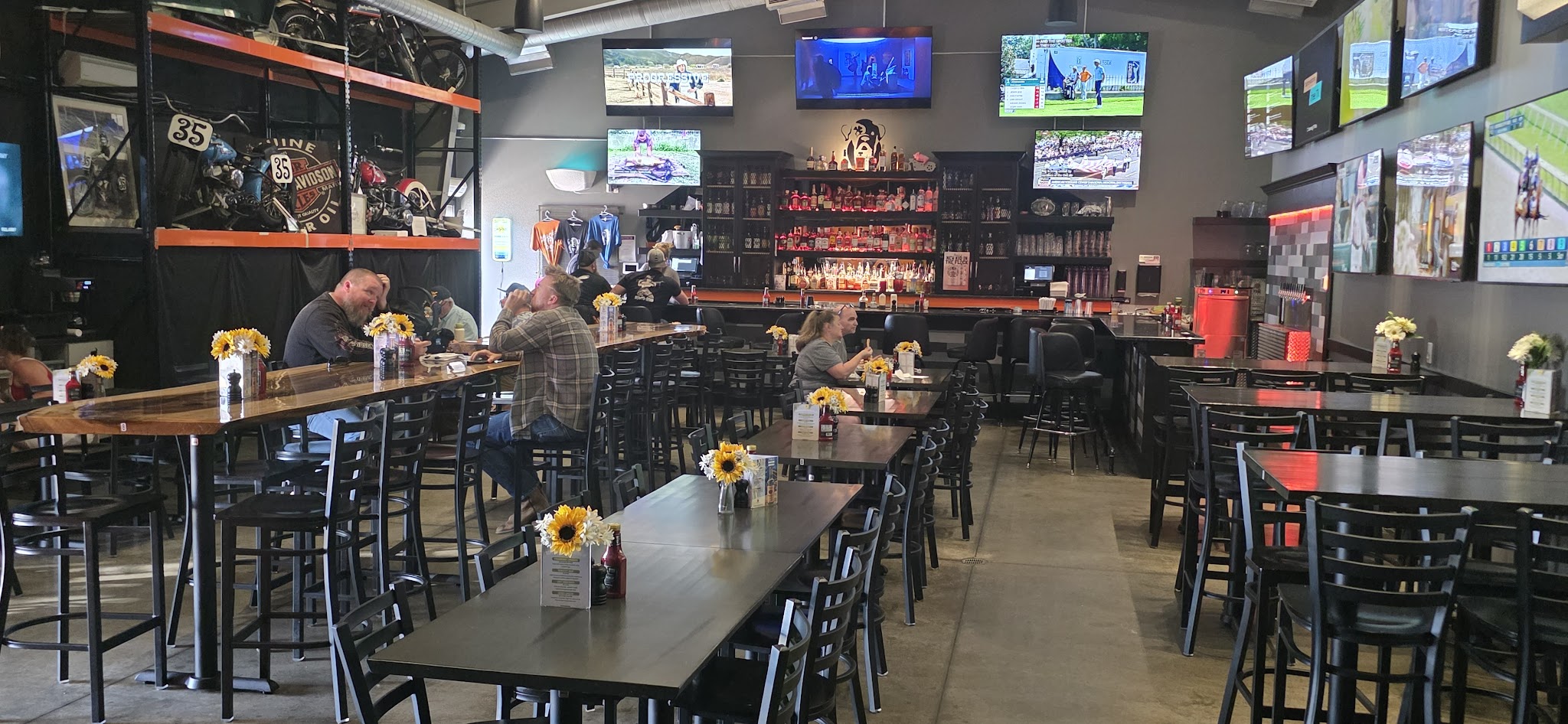 Lucky Dog Cafe - Willow Street, PA