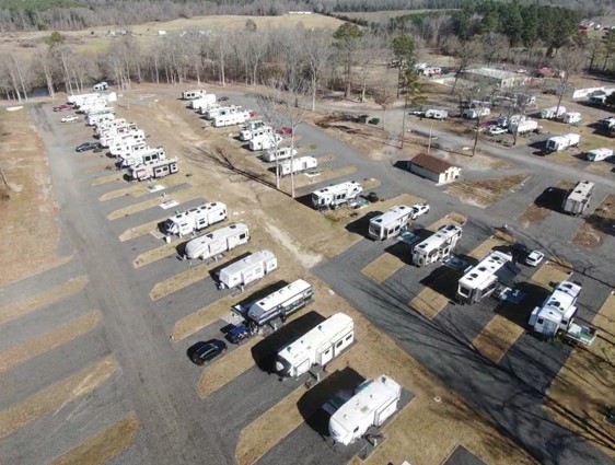 Isle of Wight Family Campground - Windsor, VA
