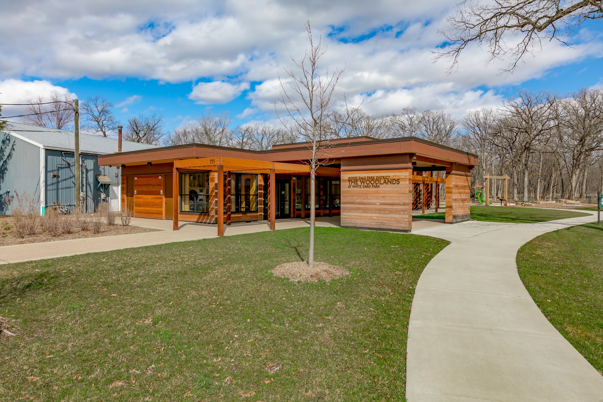 The Woodlands at White Oaks Park - Wood Dale, IL