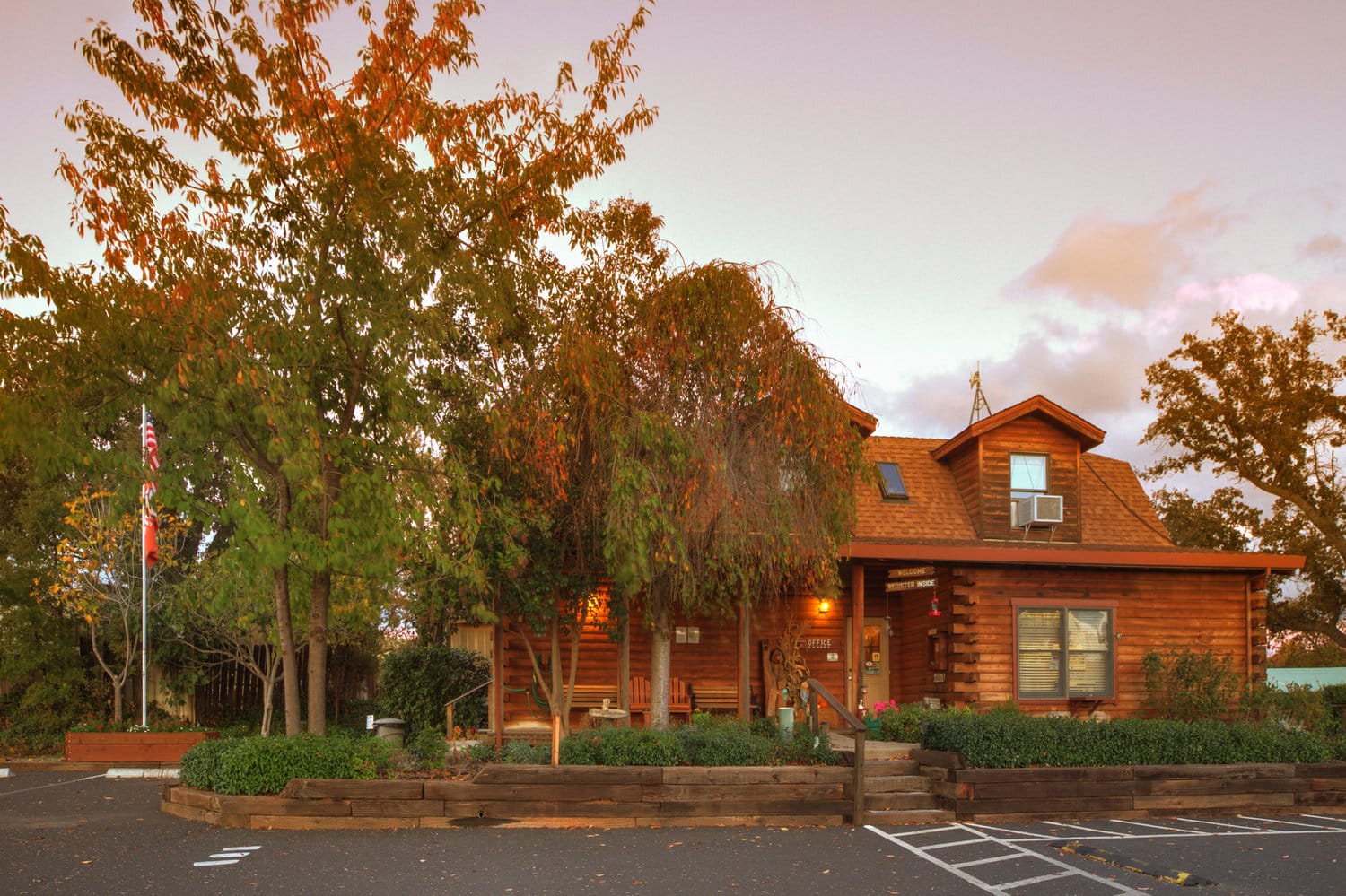 Angels Camp RV & Camping Resort - Angels Camp, CA