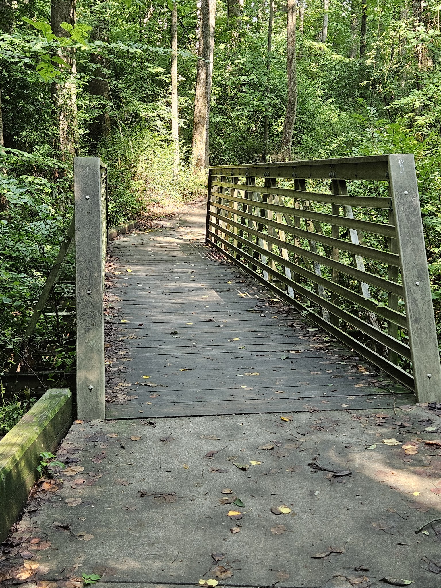 Holmes Run Stream Valley Park - Annandale, VA