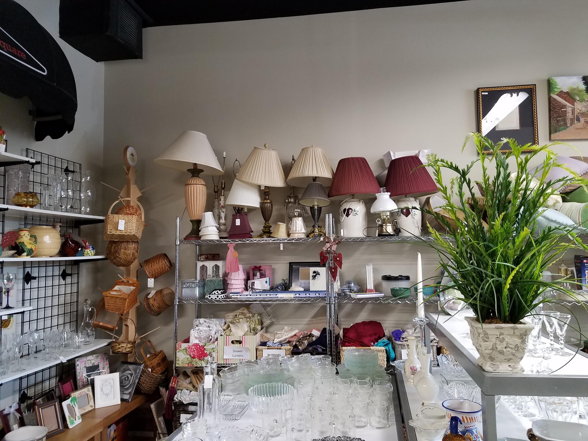 The Center Square Thrift Shop - Belmar, NJ