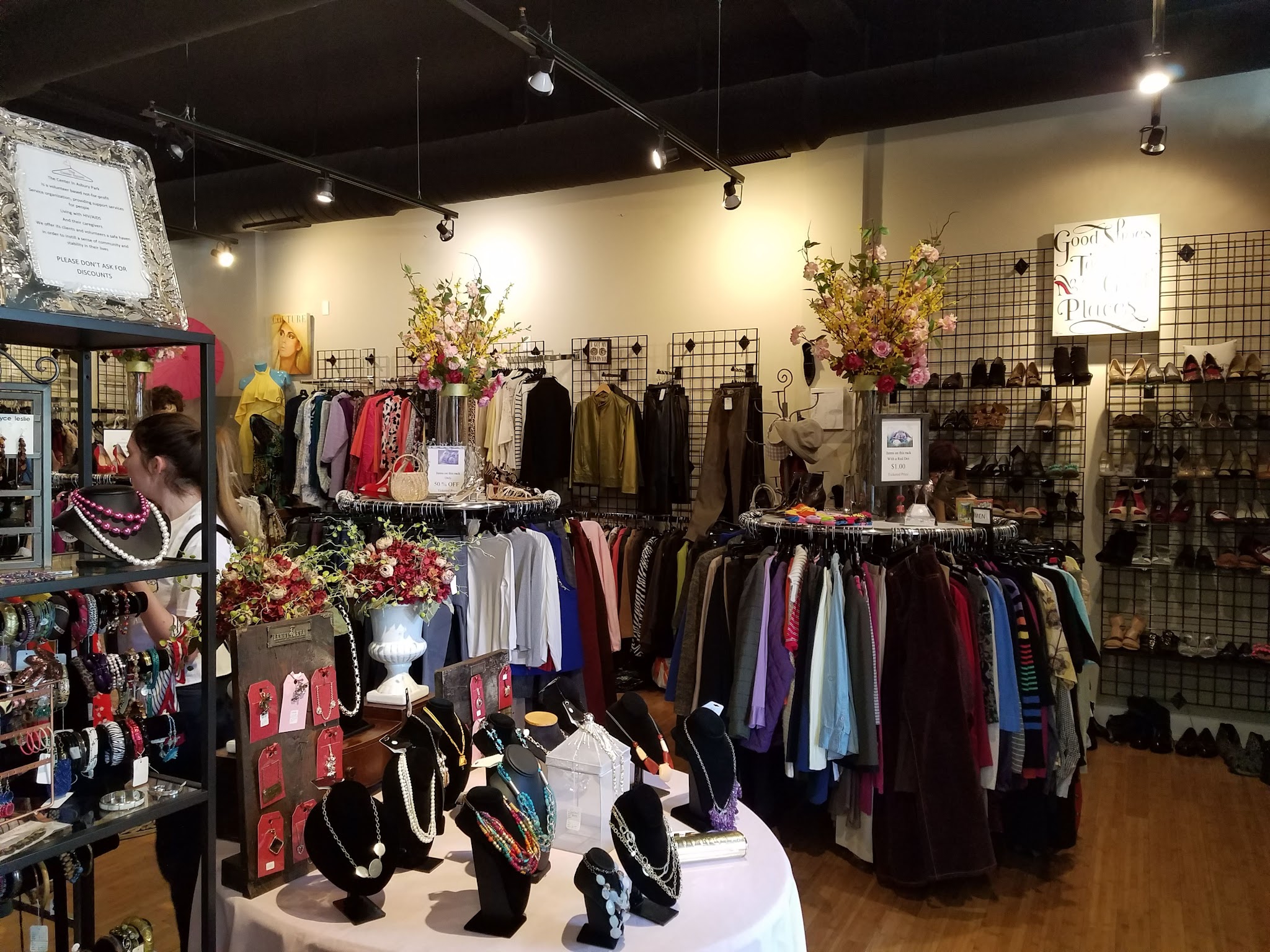 The Center Square Thrift Shop - Belmar, NJ