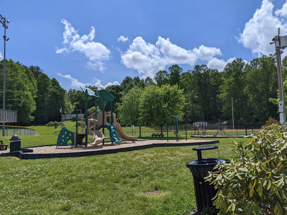 Cashiers Dog Park - Cashiers, NC