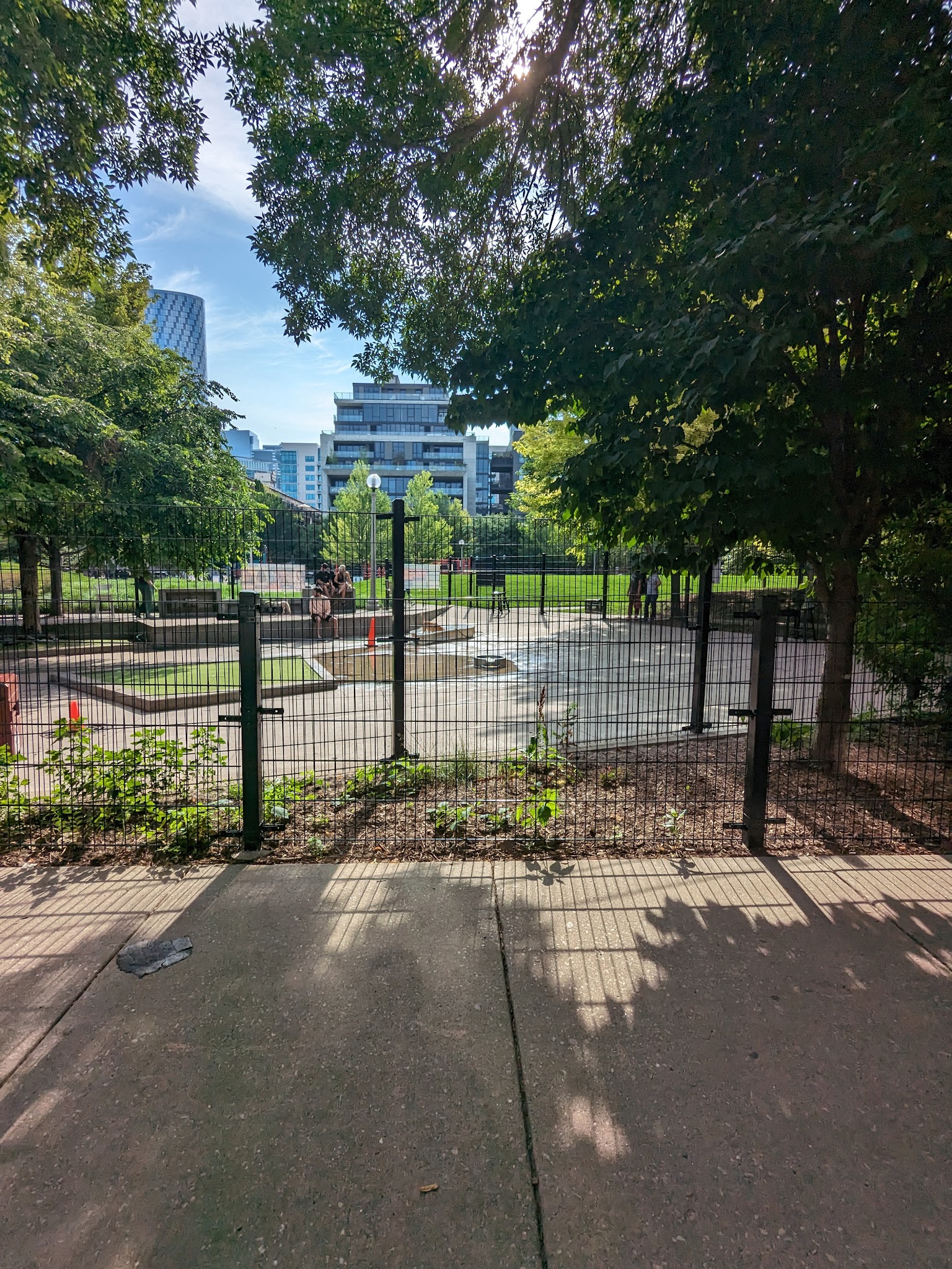 Bartelme Dog Friendly Area - Chicago, IL