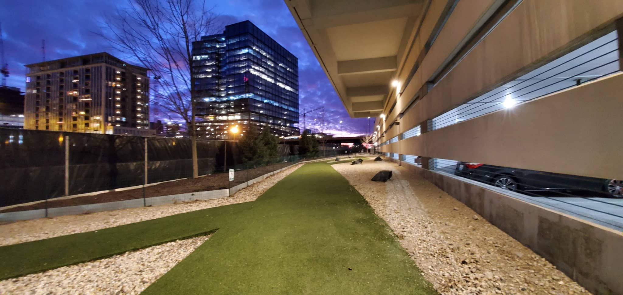 K2 Apartments Dog Park - Chicago, IL