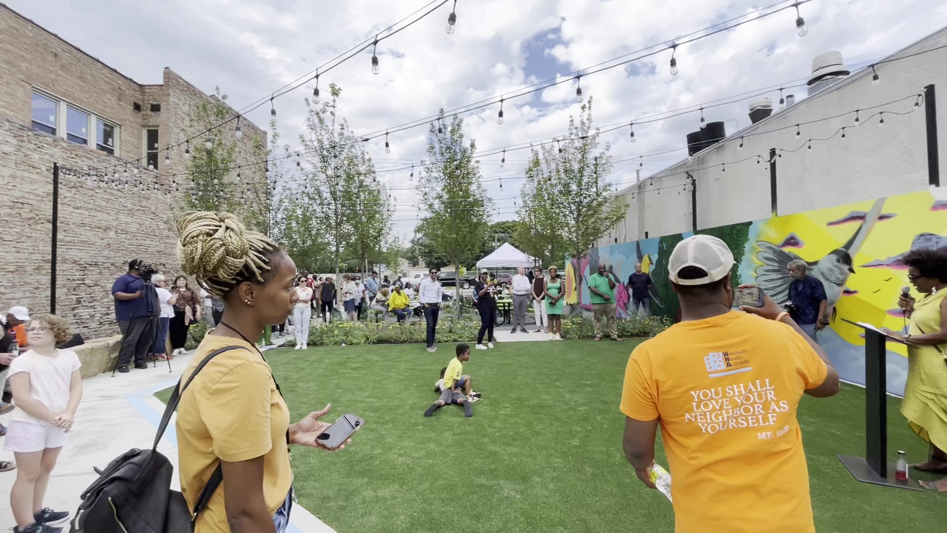 POPGrove! Community Plaza - Chicago, IL