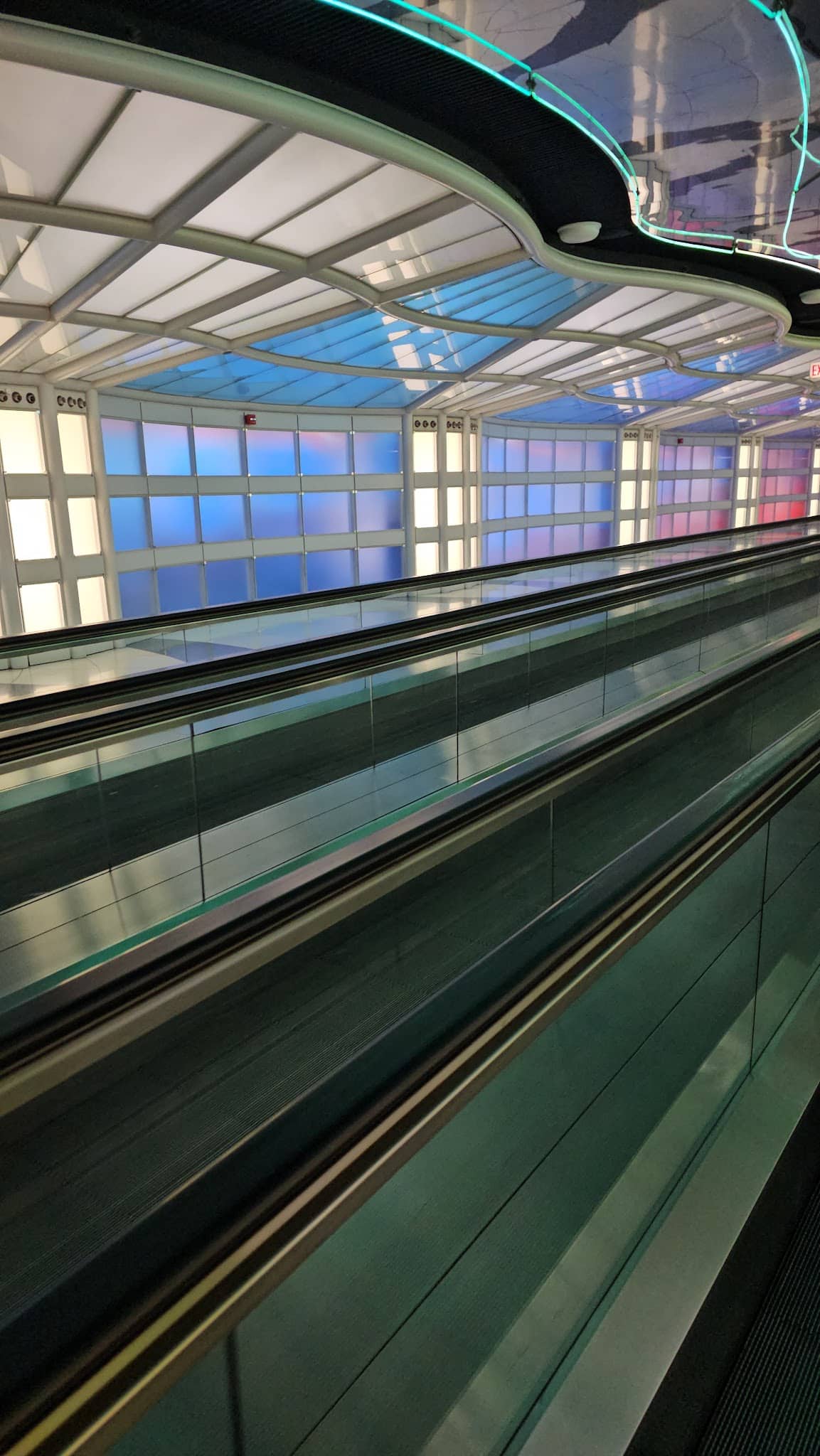 Terminal 1 Dog Relief Area - Chicago, IL