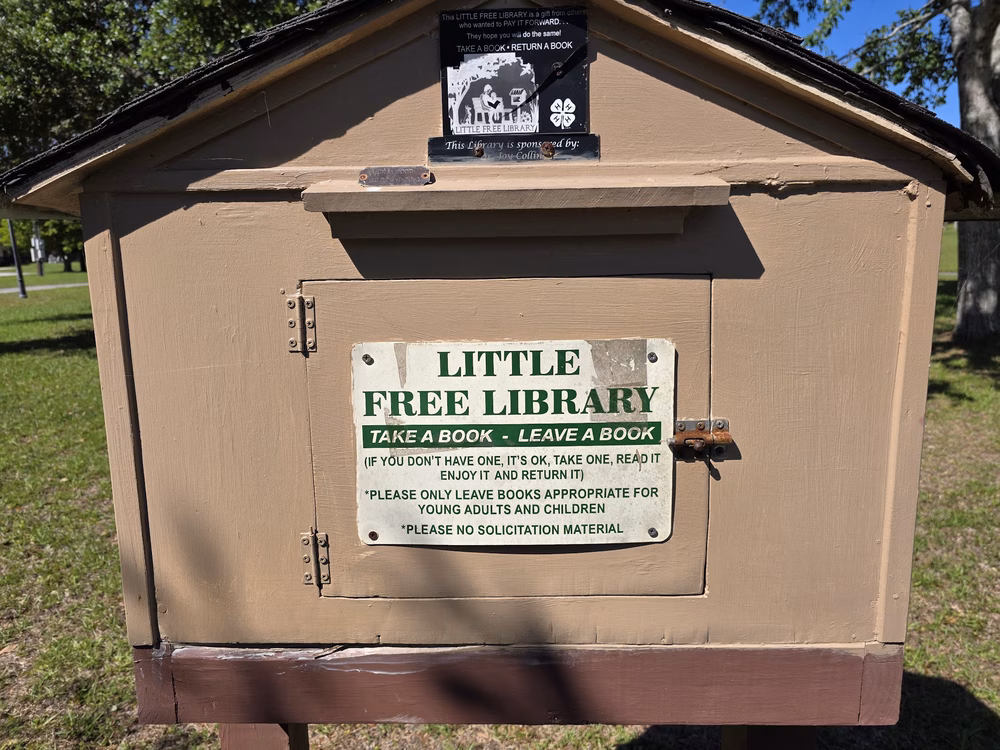 Senior Citizen's Park - Claxton, GA