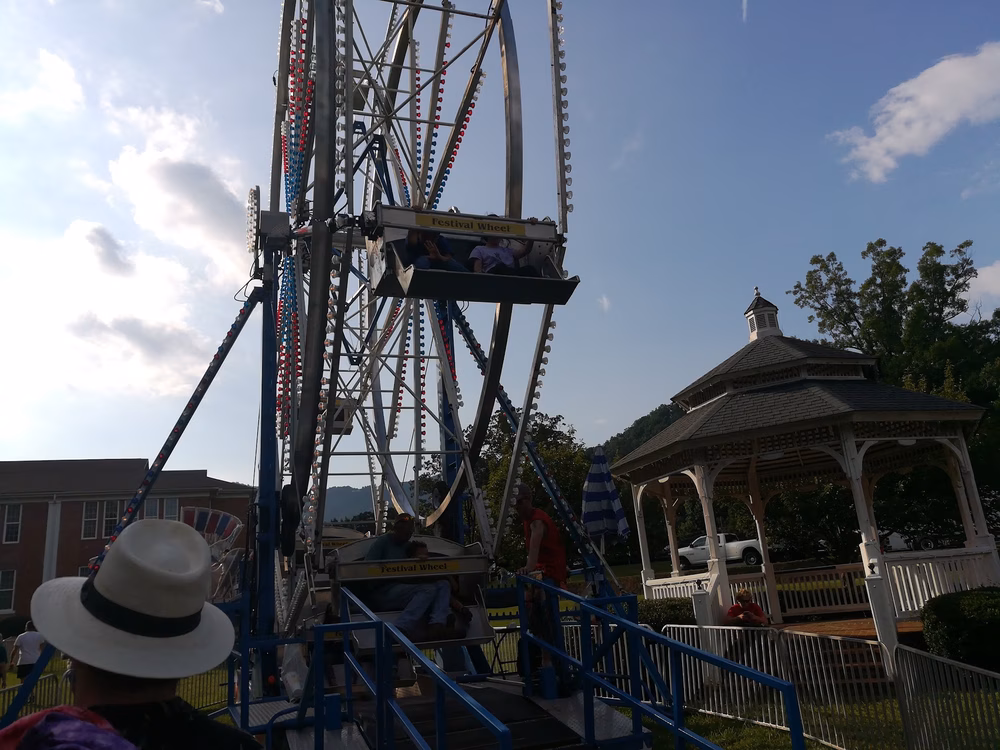 Stearns Park - Columbus, NC