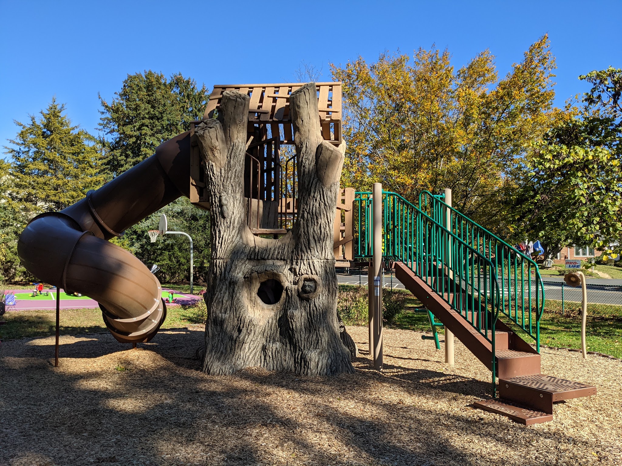 Lincoln Park - Falls Church, VA