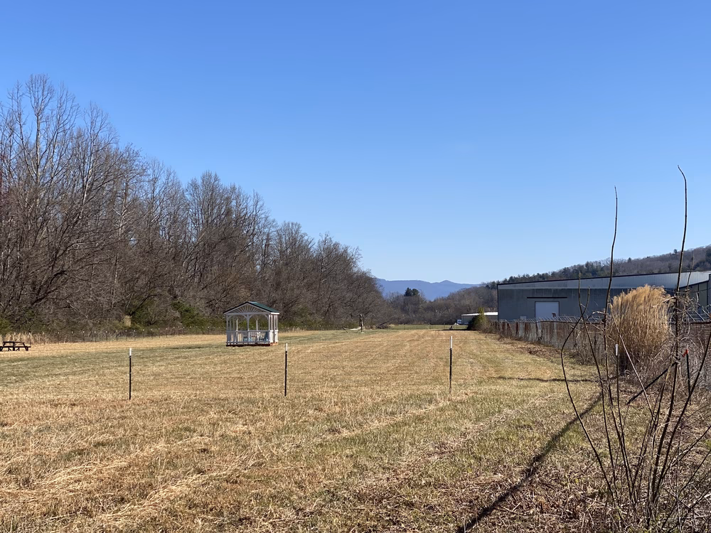 SniffSpot Field of Dreams Fletcher - Fletcher, NC