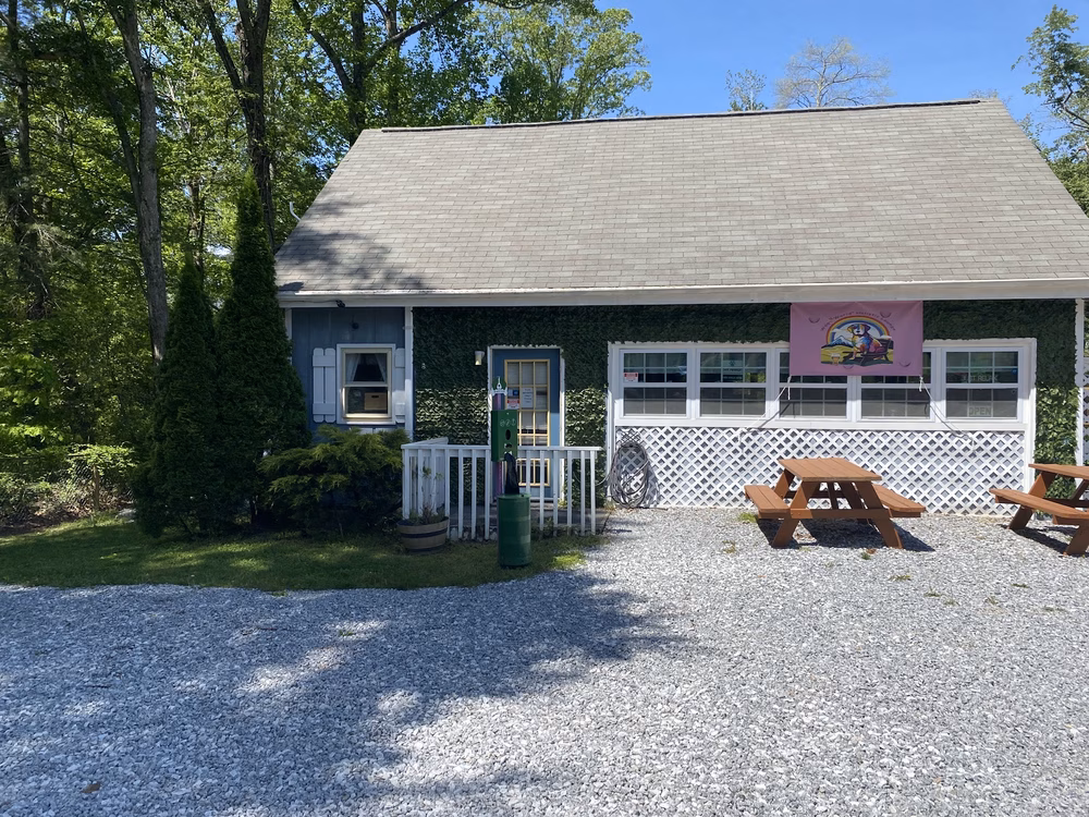 WagWorld Pub & Event Center - Fletcher, NC