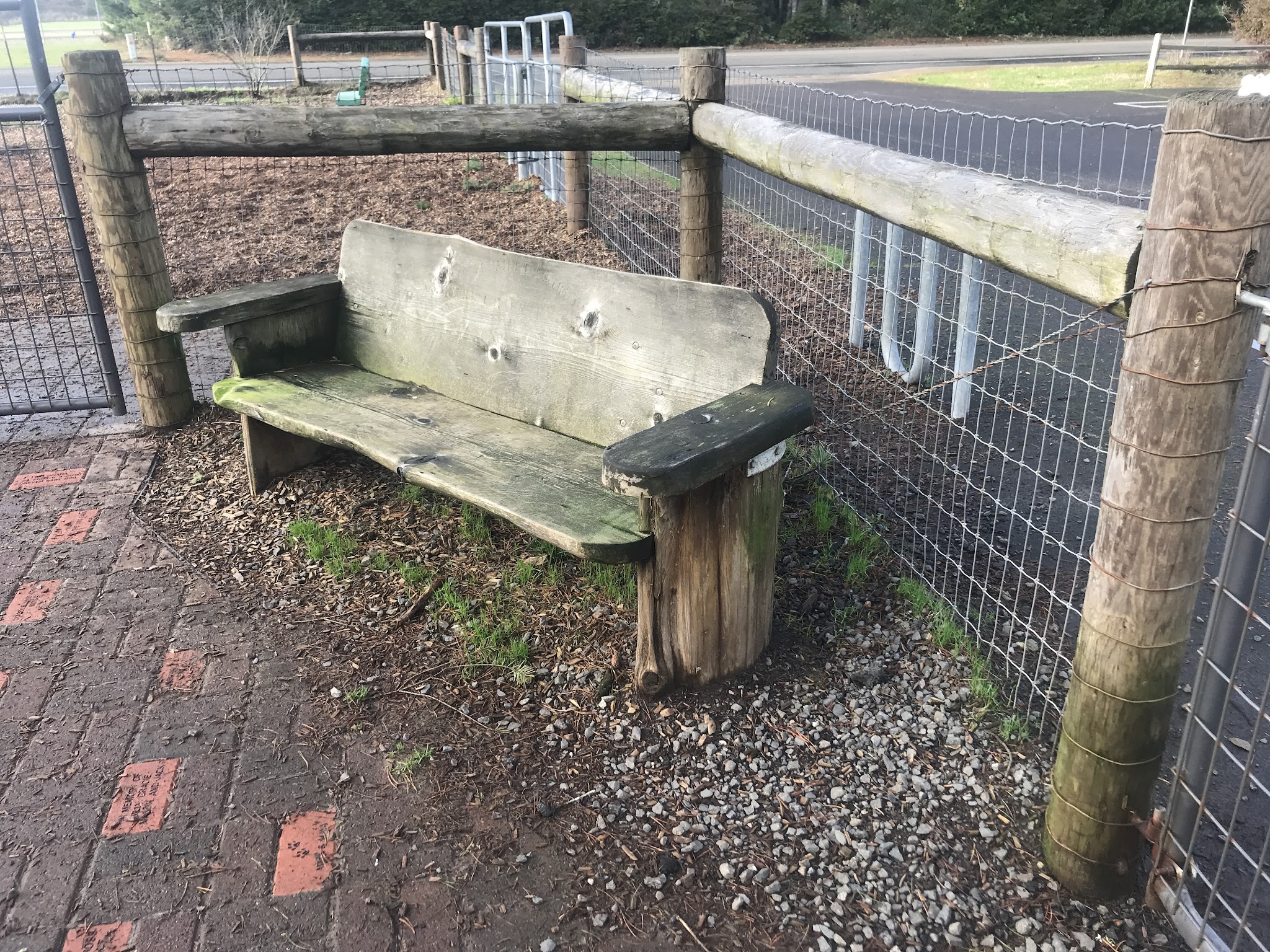 Dog park and parking - Florence, OR