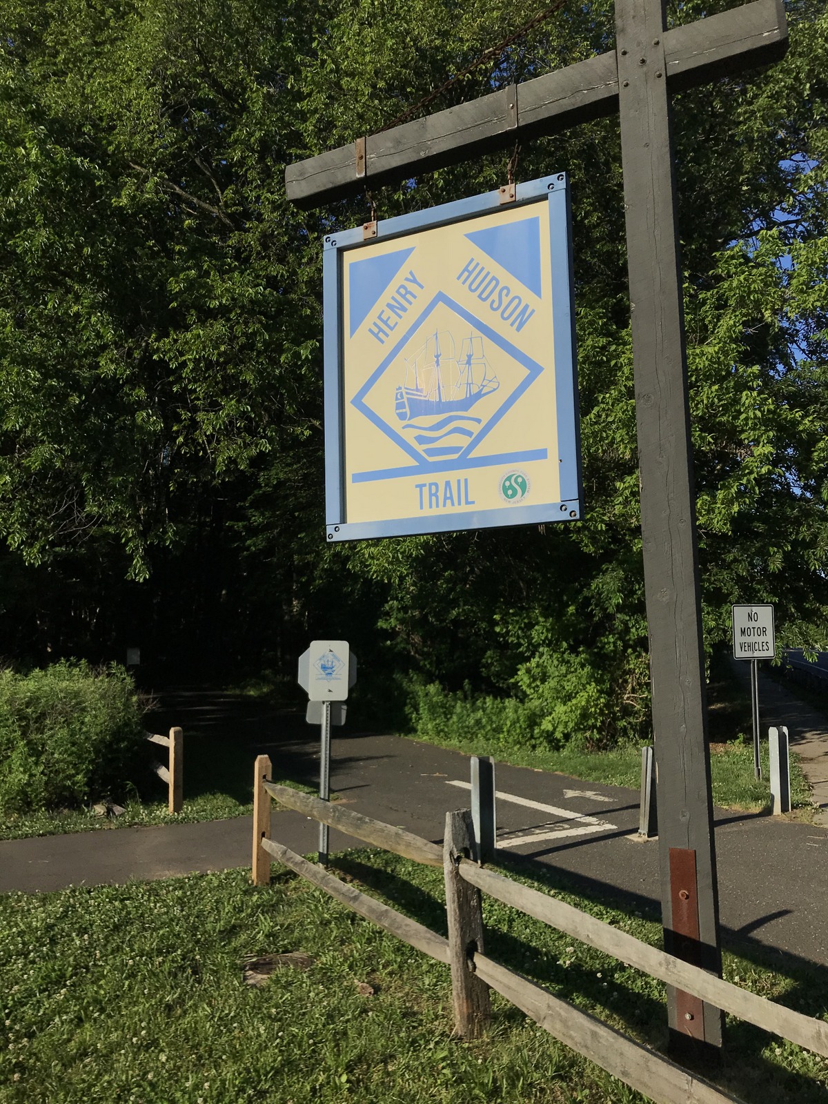 Henry Hudson Trail Freehold Trailhead - Freehold, NJ