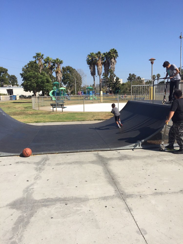 Rogers Park - Inglewood, CA