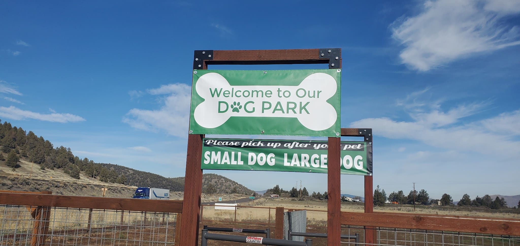 Sinclair's Dino-Dog Park - Klamath Falls, OR