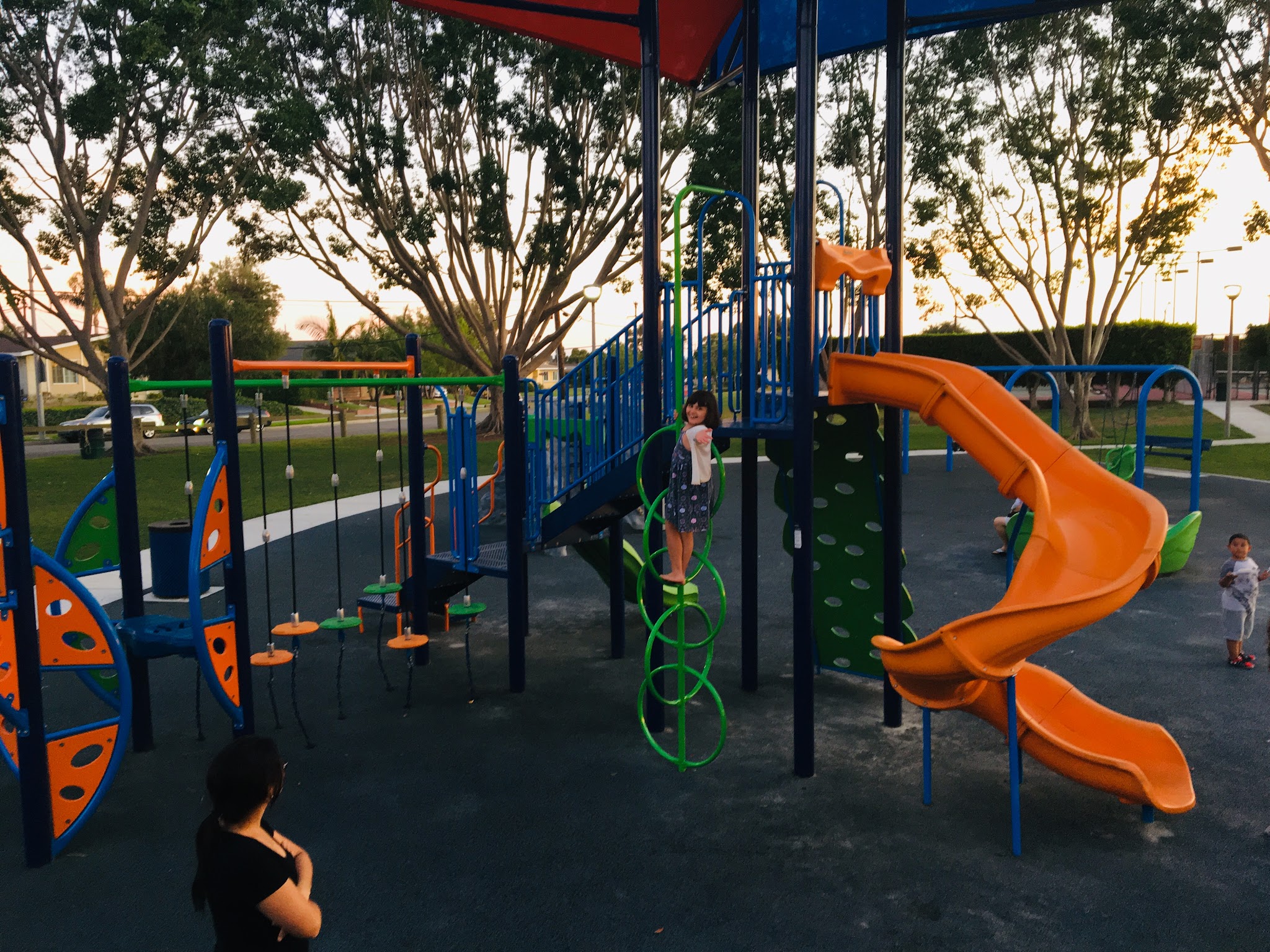 La Mirada City Gardenhill Park - La Mirada, CA