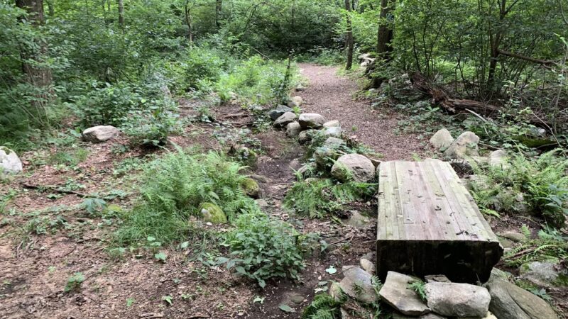 Burnham Tavern Trail (Parking) - Lisbon, CT