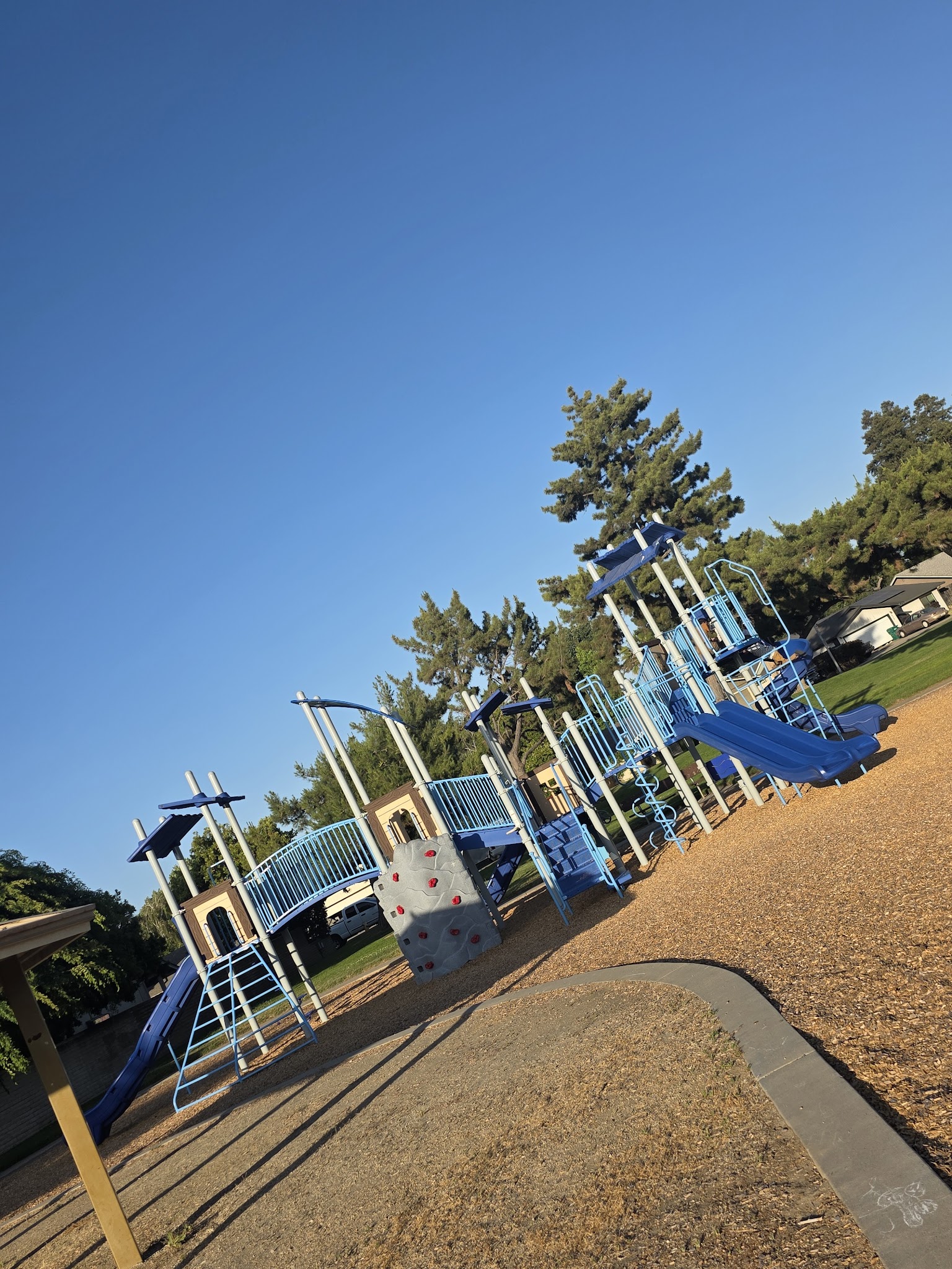 English Oaks Commons - Lodi, CA