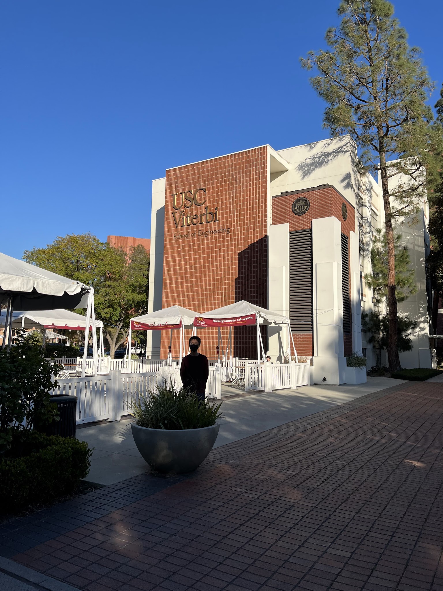 Epstein Family Plaza - Los Angeles, CA