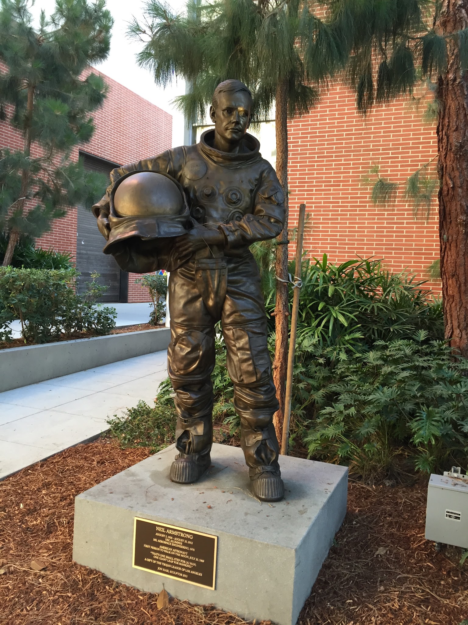 Epstein Family Plaza - Los Angeles, CA
