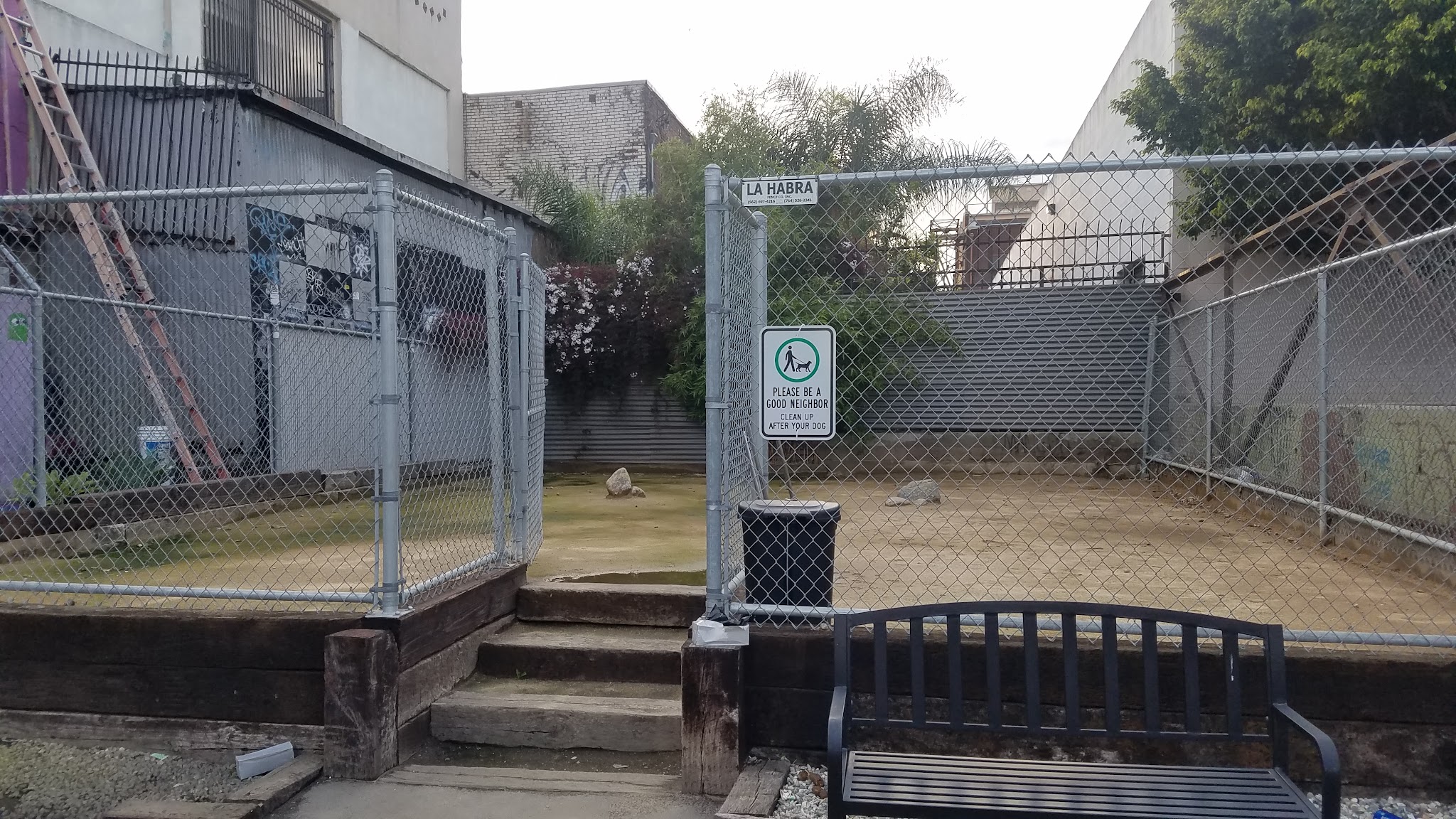 Factory Pl Dog Park - Los Angeles, CA