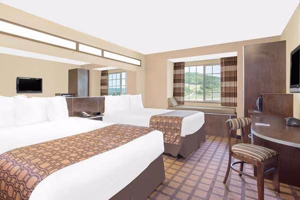 Microtel Inn & Suites by Wyndham Mansfield - Mansfield, PA