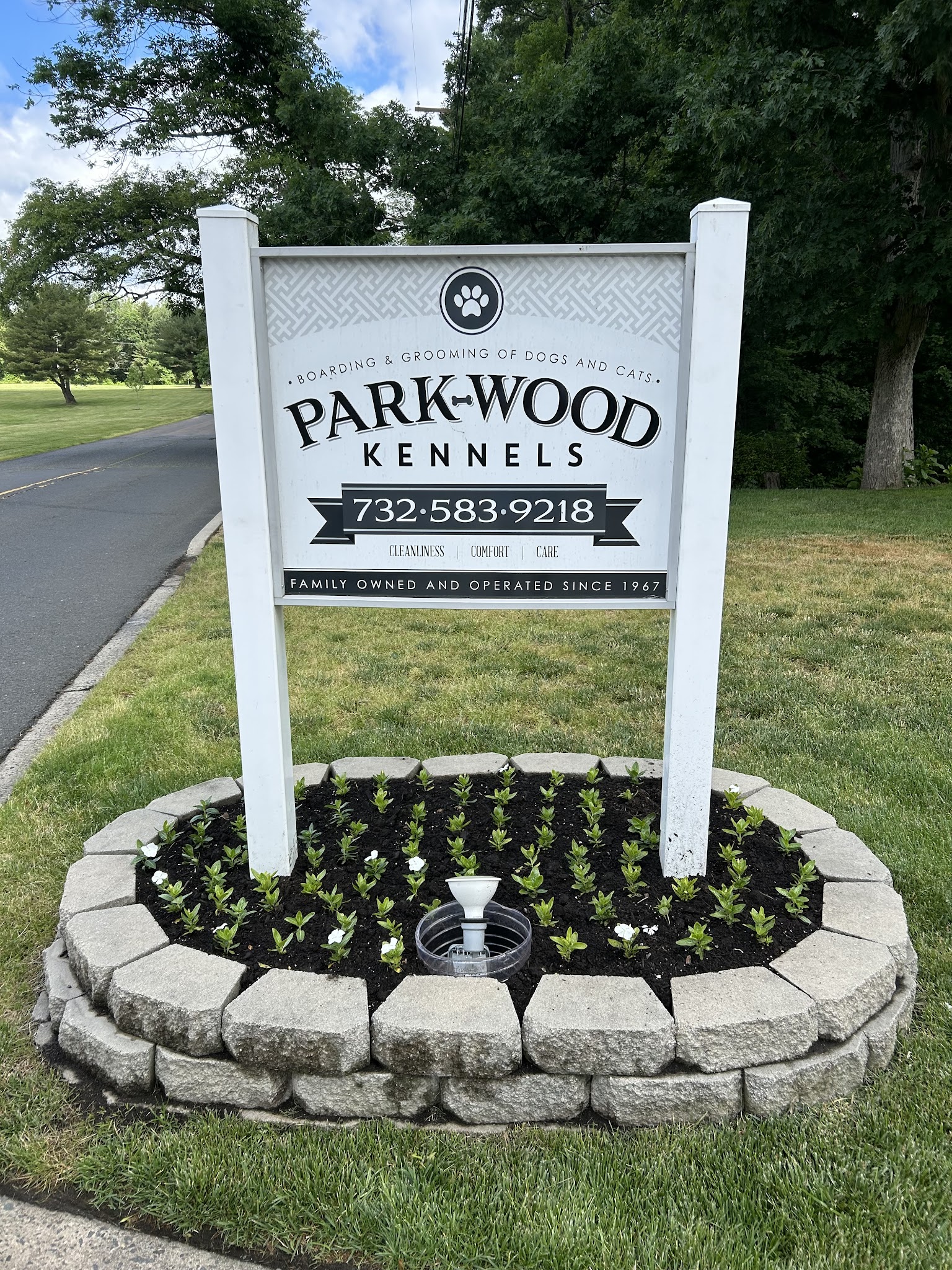Parkwood Kennels - Matawan, NJ
