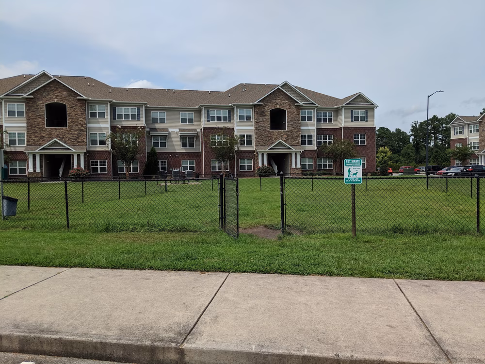 Liberty Pointe Dog Park - Midway Park, NC