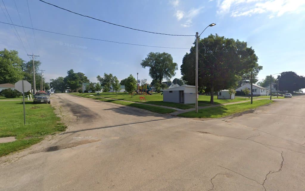 Miles Park - Miles, IA