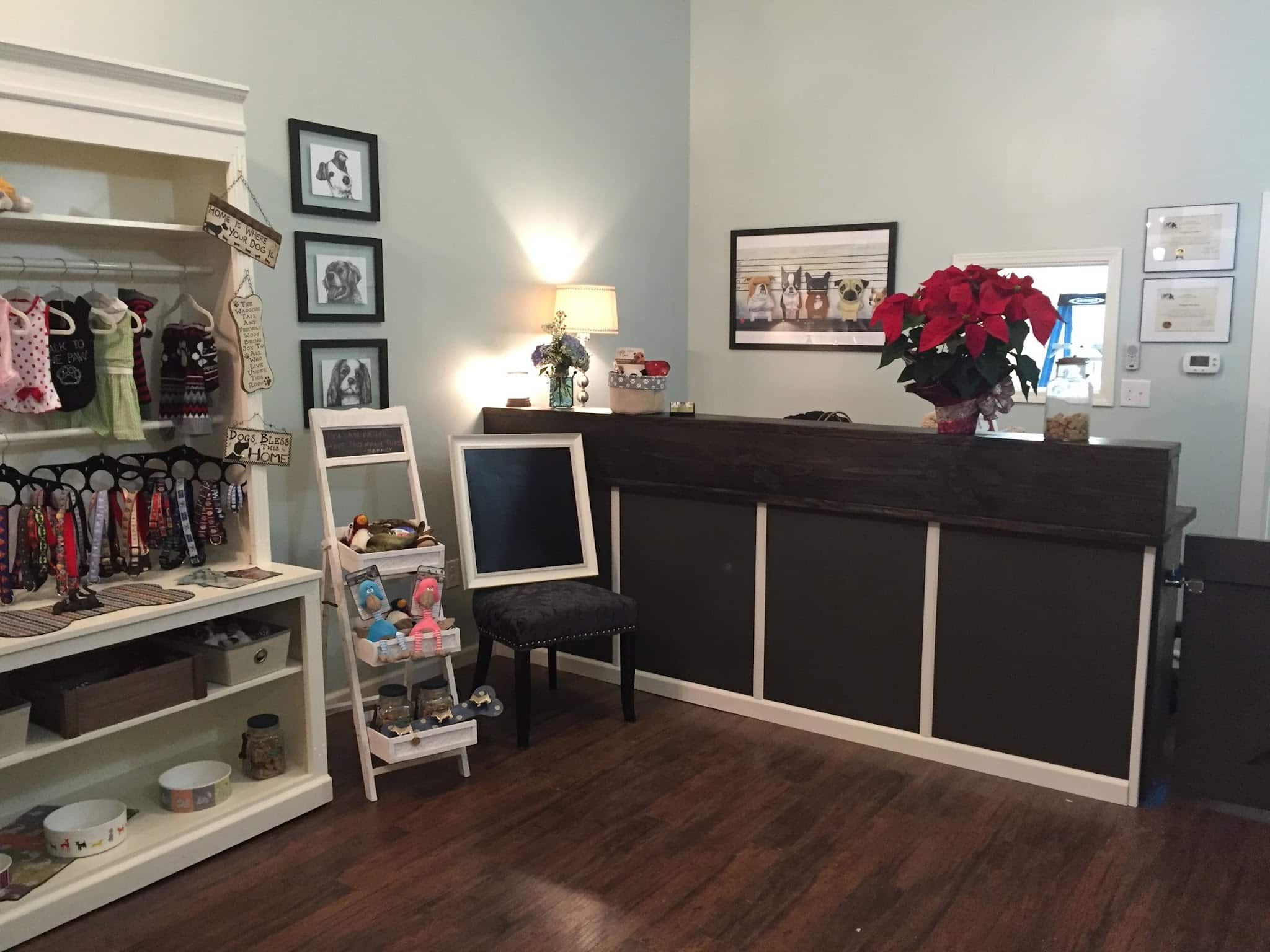 A Bark Above LLC - Orleans, IN