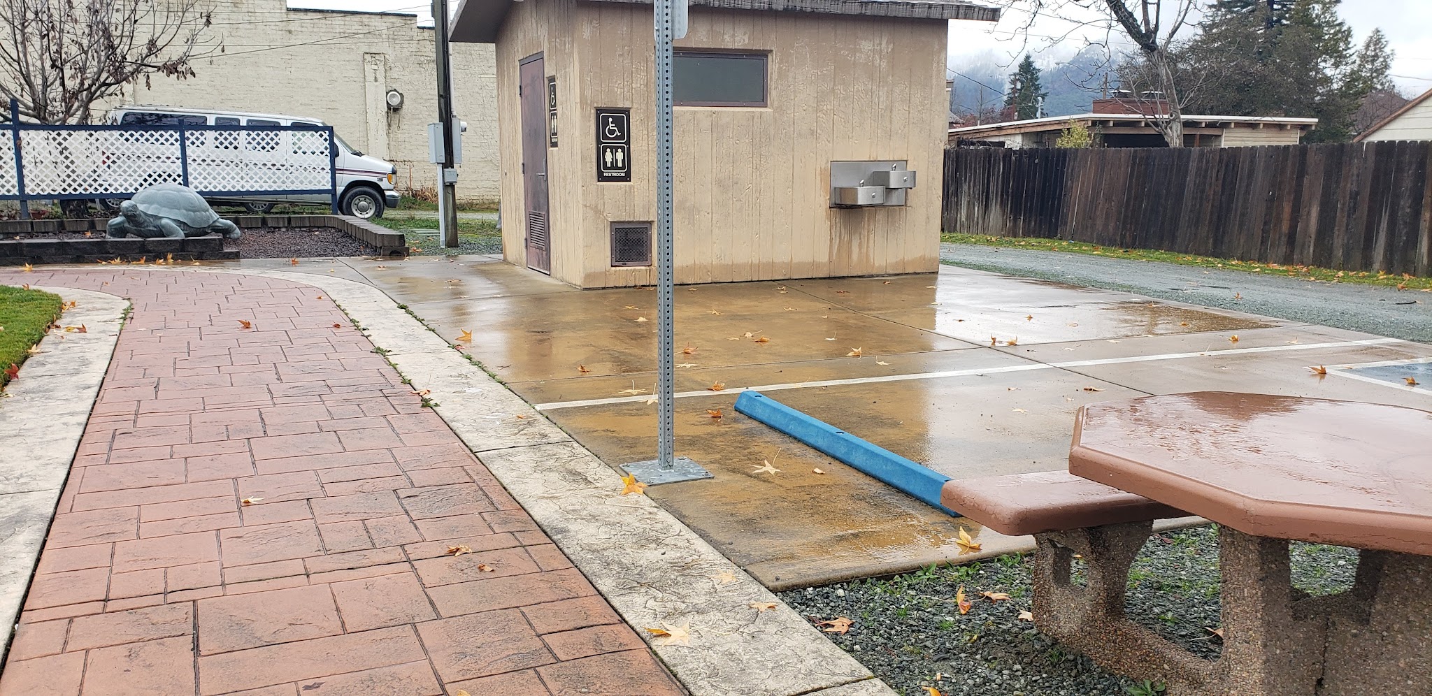 Riddle City Center Park Gazebo - Riddle, OR
