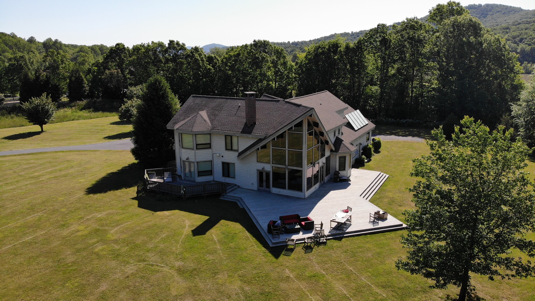 Devils Backbone Three Ridges Haven - Roseland, VA