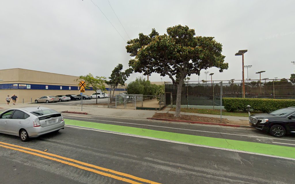 Memorial Park Dog Run - Santa Monica, CA