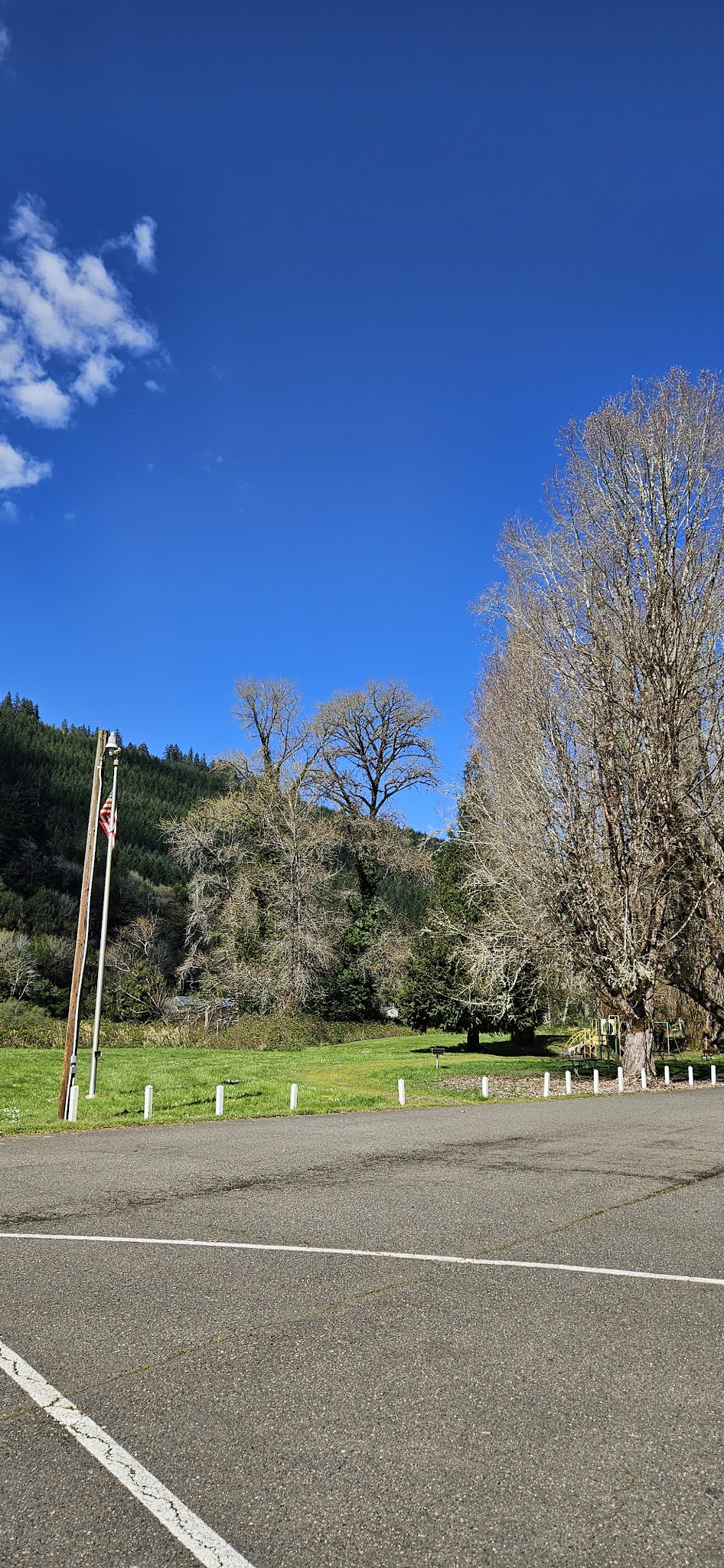 Scottsburg County Park - Scottsburg, OR