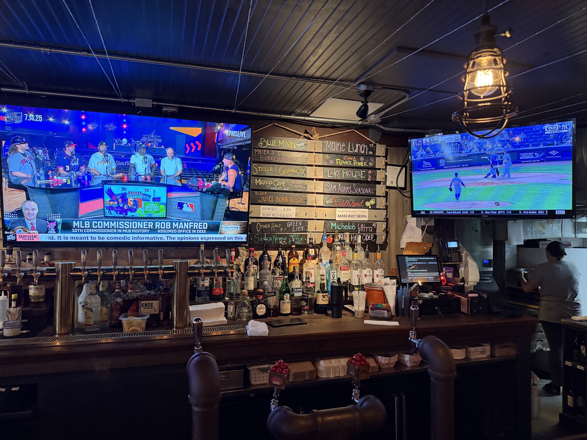 LakeHouse Pub - Skaneateles, NY