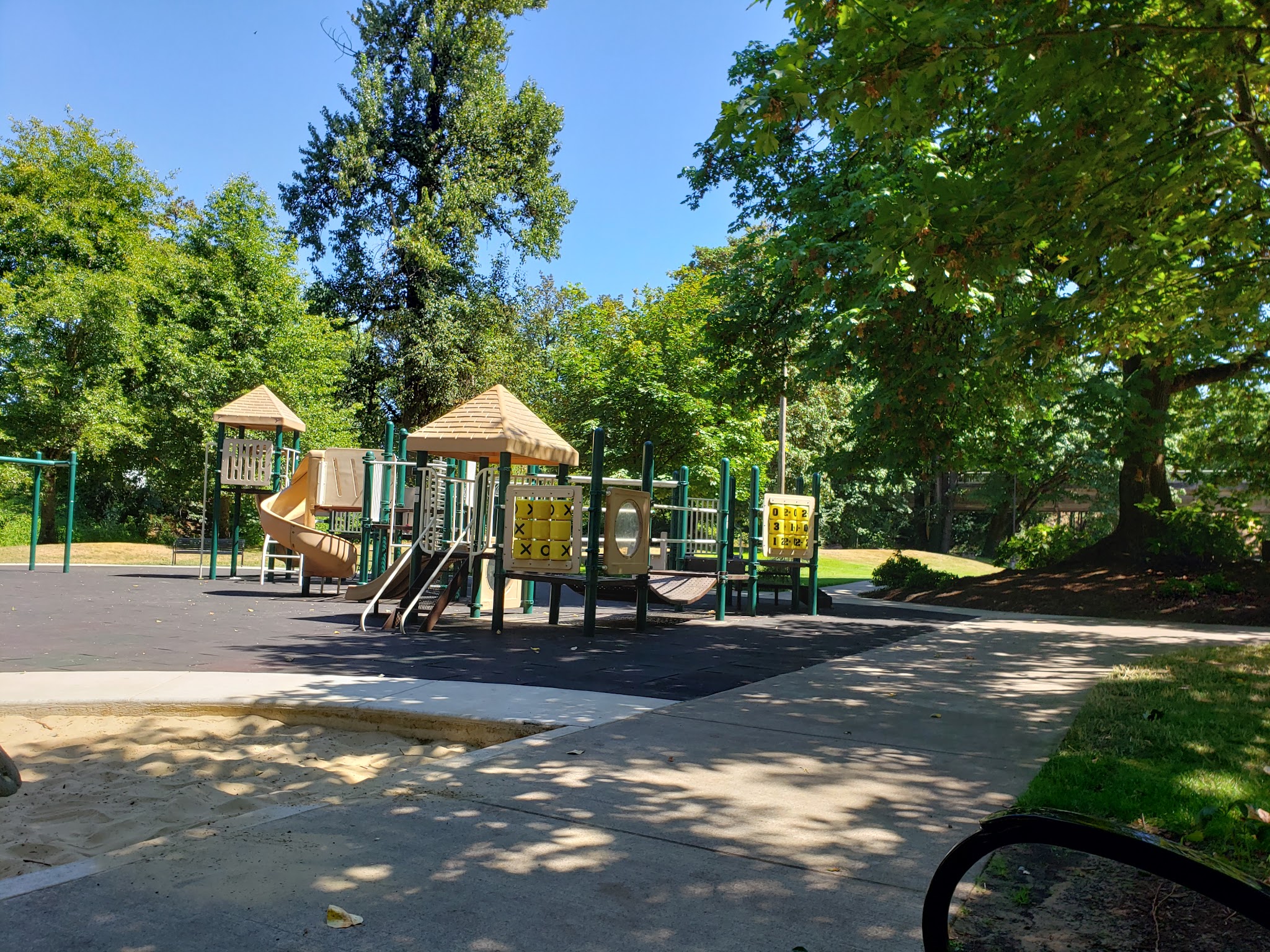 Island Park - Springfield, OR