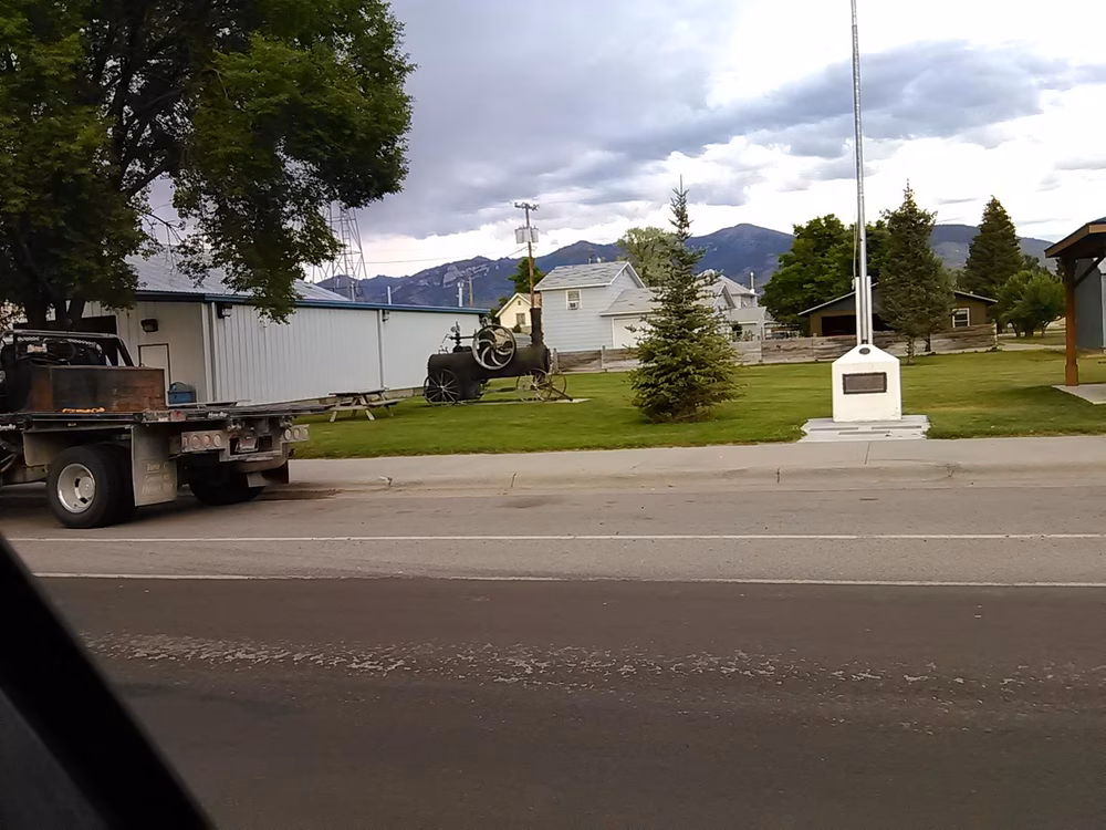 Twin Bridges City Park - Twin Bridges, MT